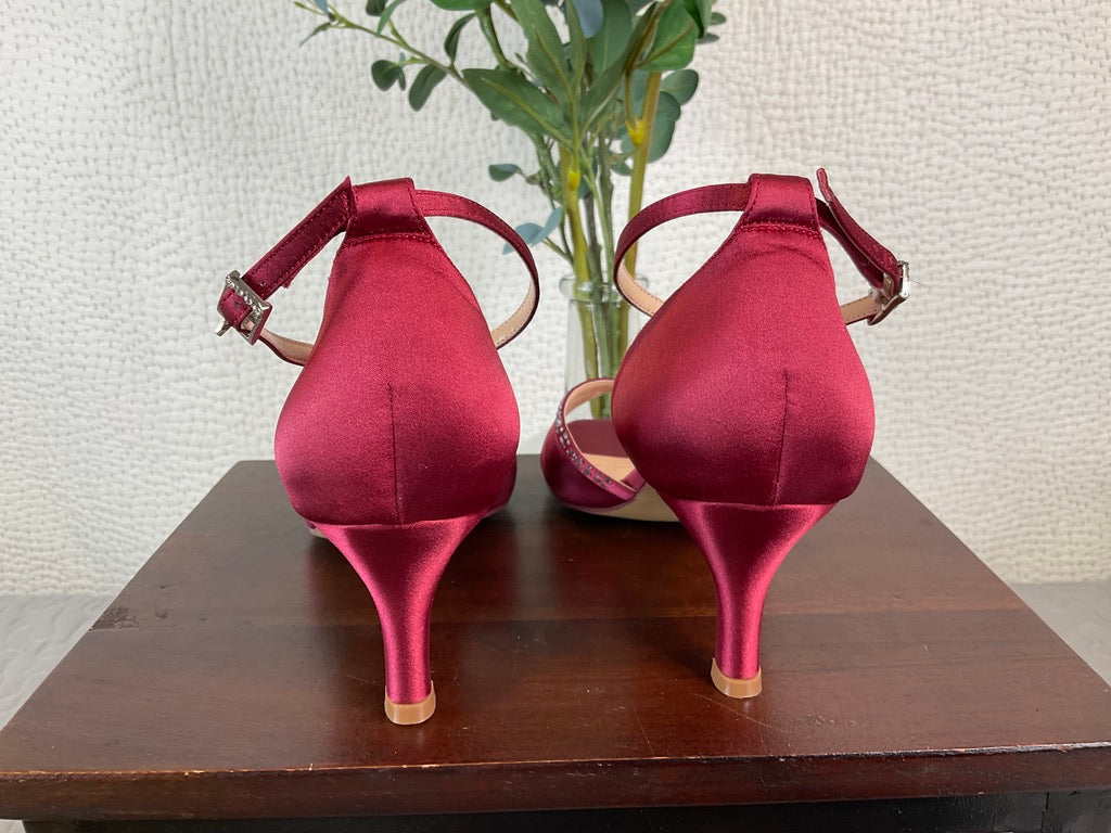 Erijunor Women's Pleated Satin Heels, Size 8