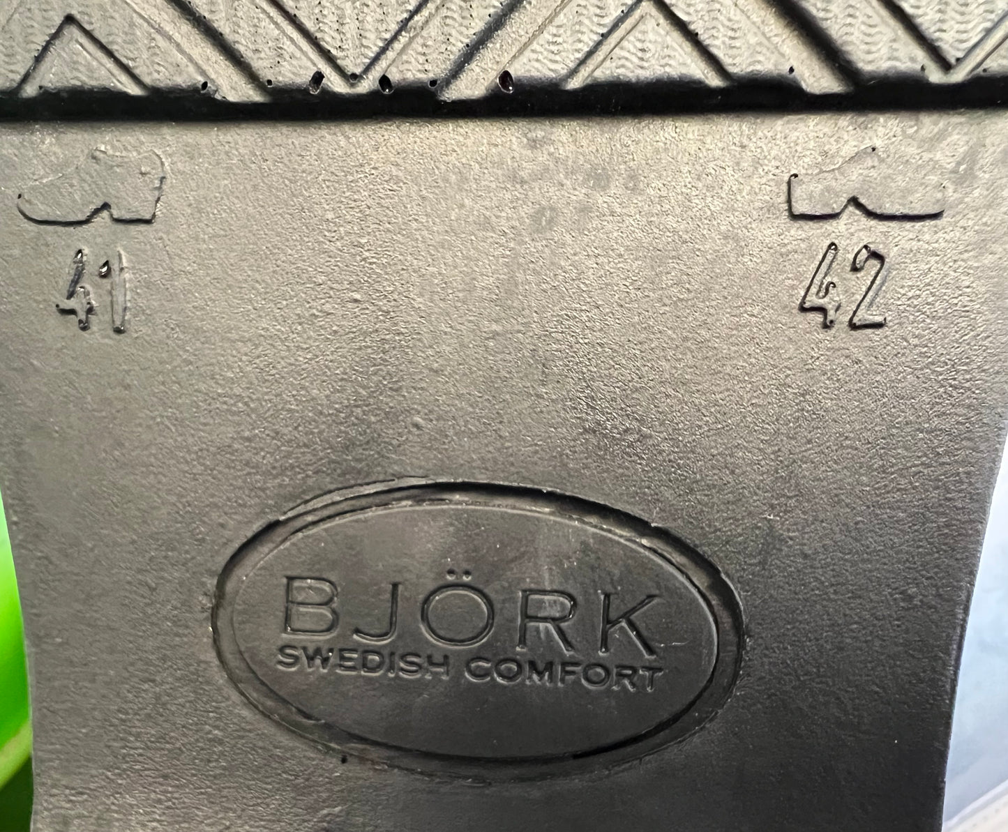 Bjork Swedish Comfort Red Patent Leather Clogs, EU 41/42