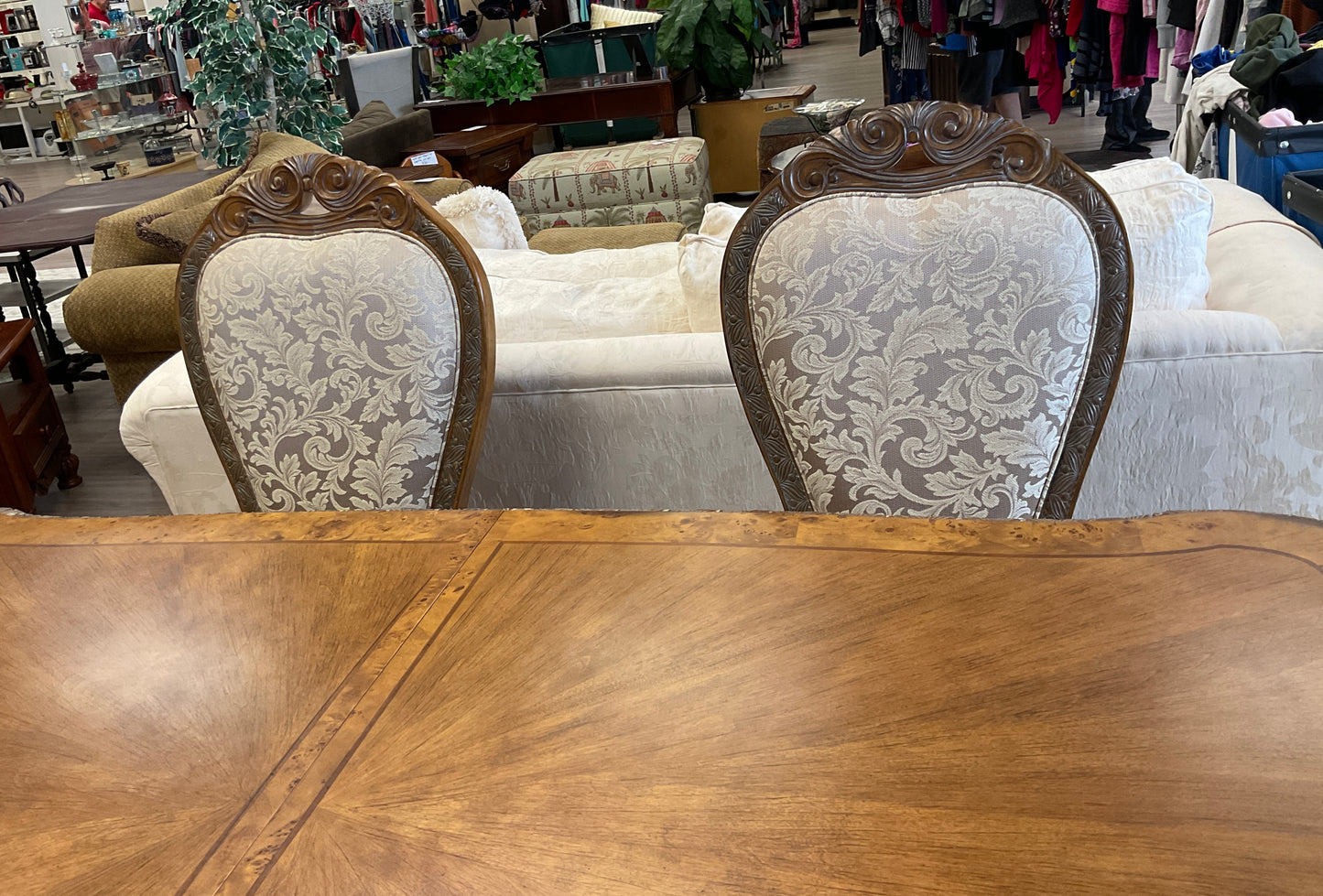 Gorgeous Michael Amini Amaretto Paradisio Dining Table With 6 Chairs