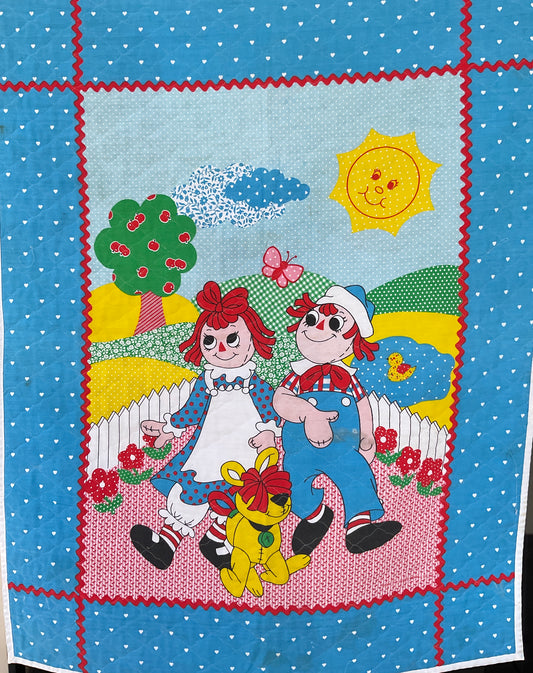 Vintage Raggedy Ann & Andy Baby/Kids Quilt