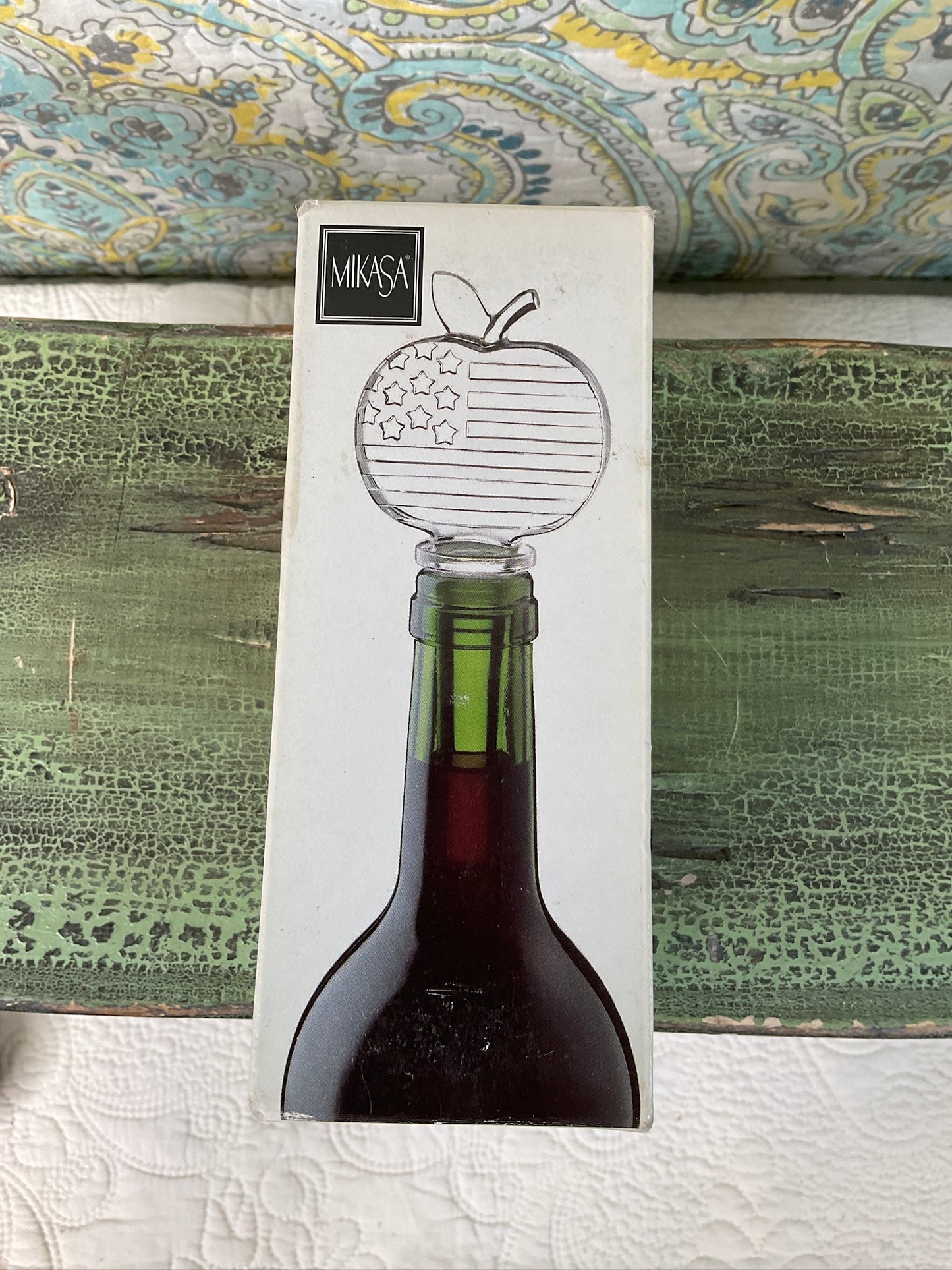 Mikasa Americana Stars & Stripes Apple Wine Bottle Stopper