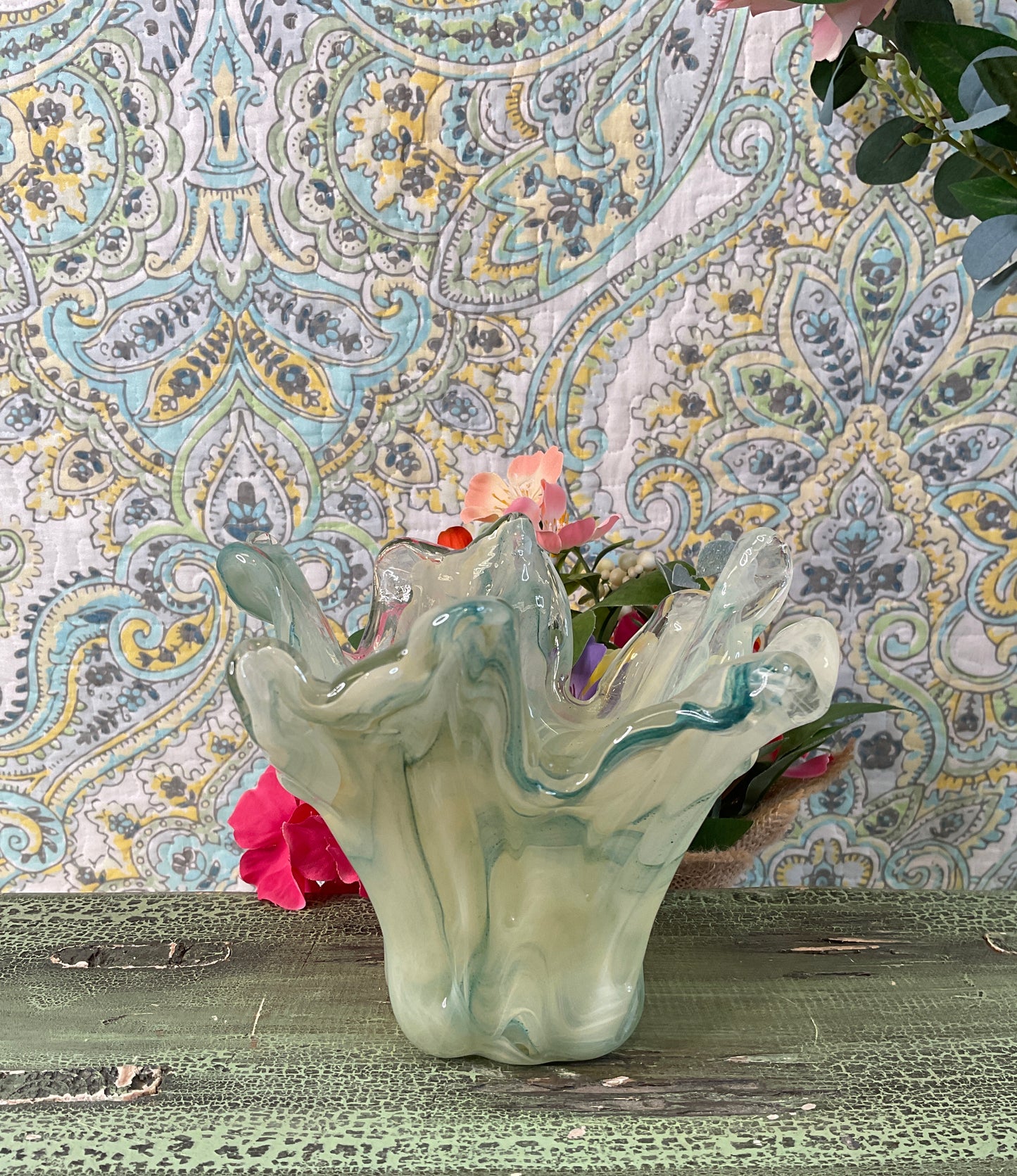 Murano Style Ruffled Top Hand-Blown Vintage Art Glass Vase