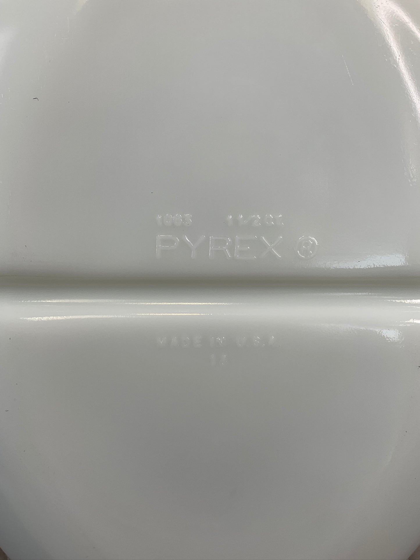 Vintage Pyrex Milk Glass Divided Dish, 1.5 qt
