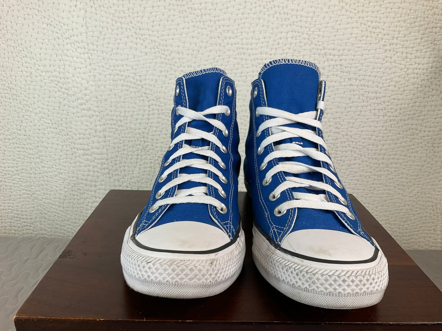 Converse Chuck Taylor All Star High Tops, Size M 9.5/ W 11.5