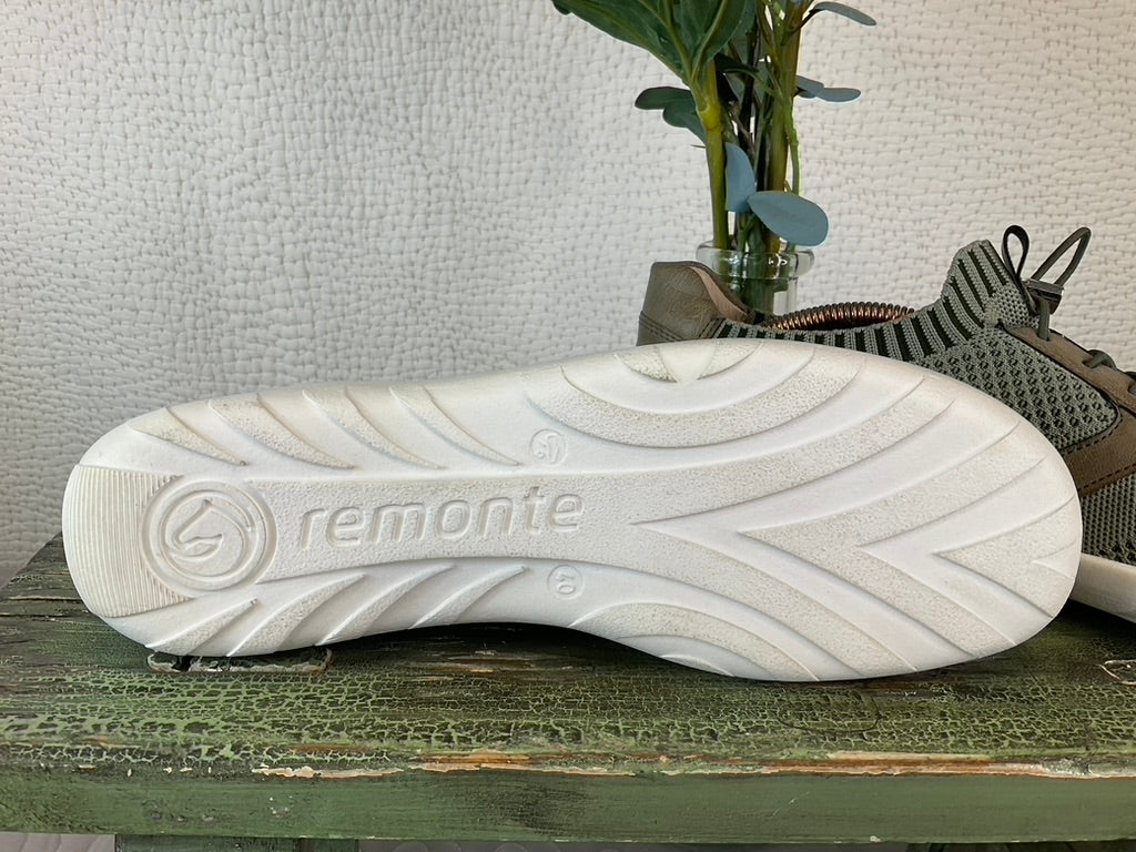 Remonte R3511-31 Green Women's Trainers, Size 40