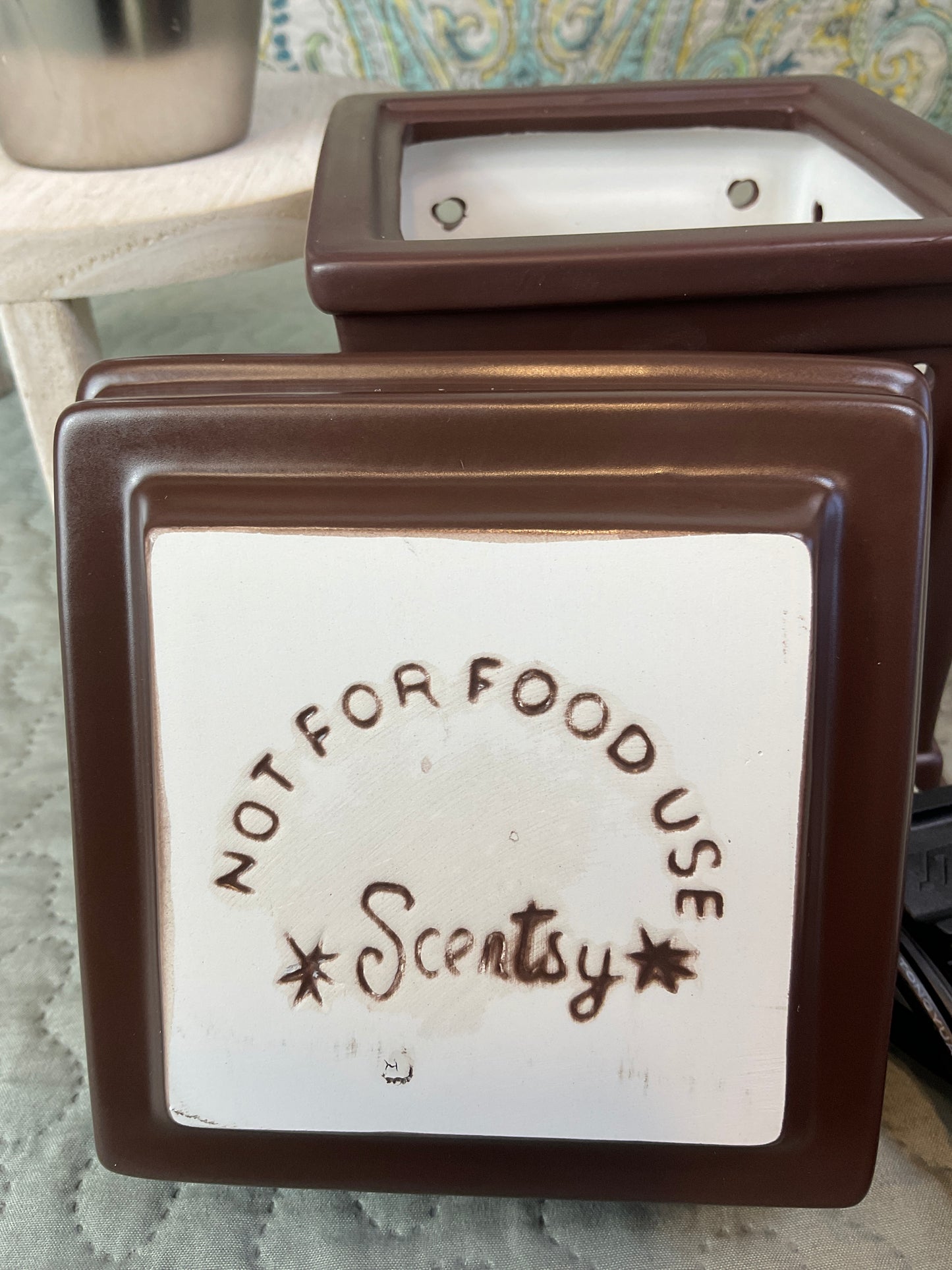 Scentsy Warmer, Fore!