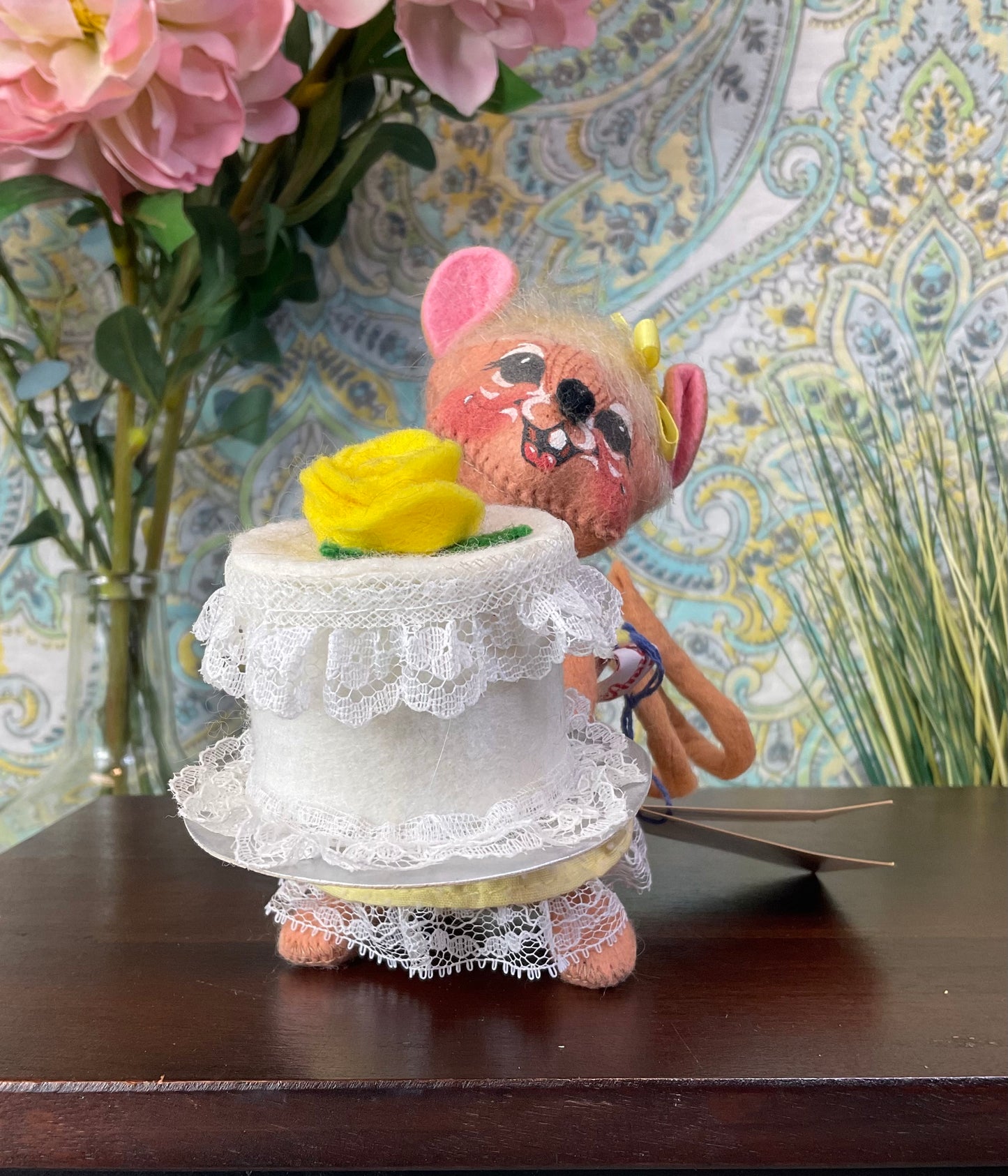 93' Annalee Dolls Birthday Girl Mouse #2026